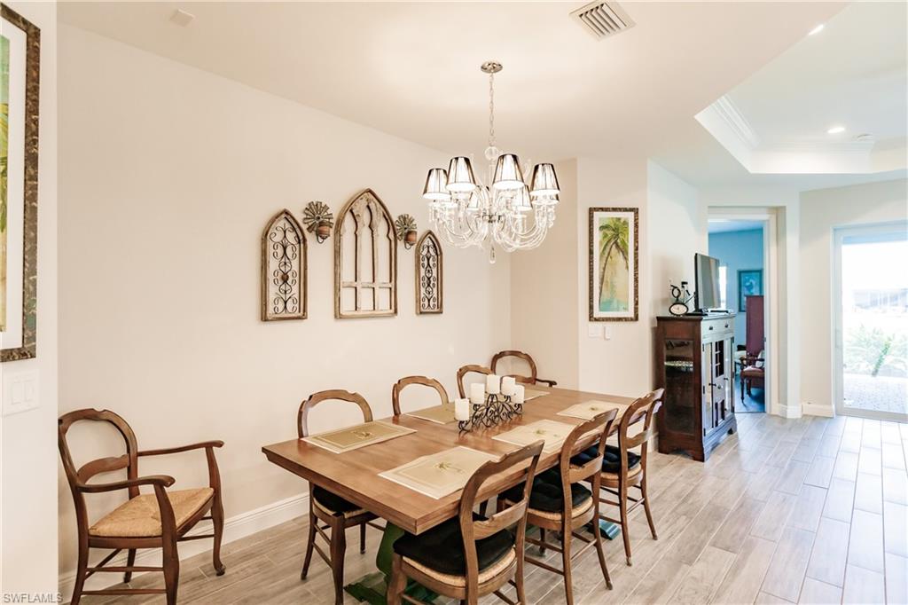2258 Marquesa CIR