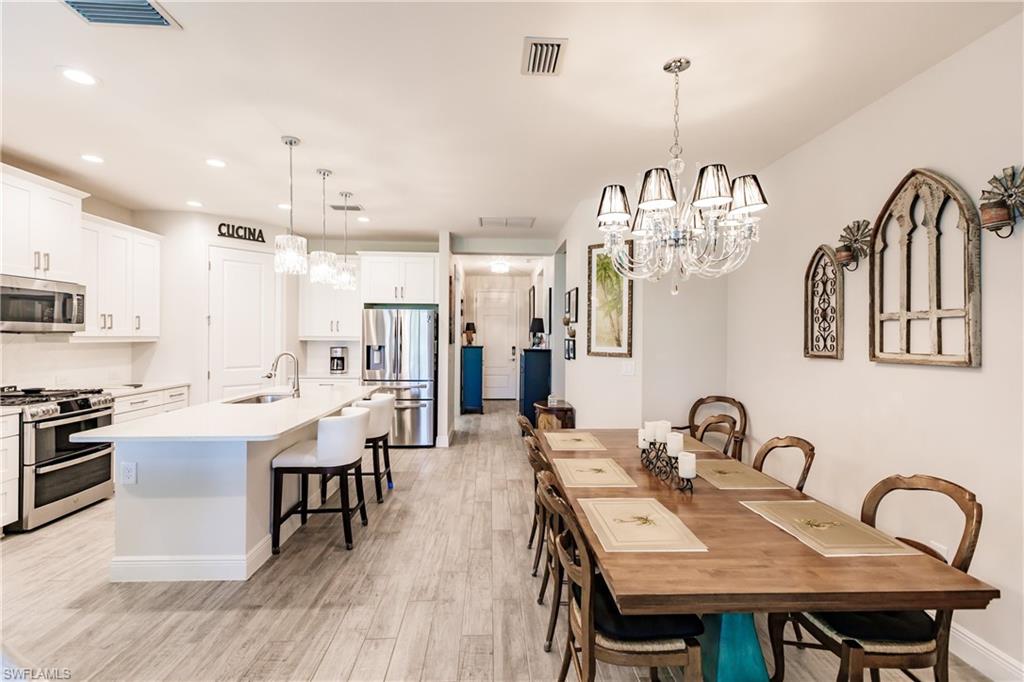 2258 Marquesa CIR