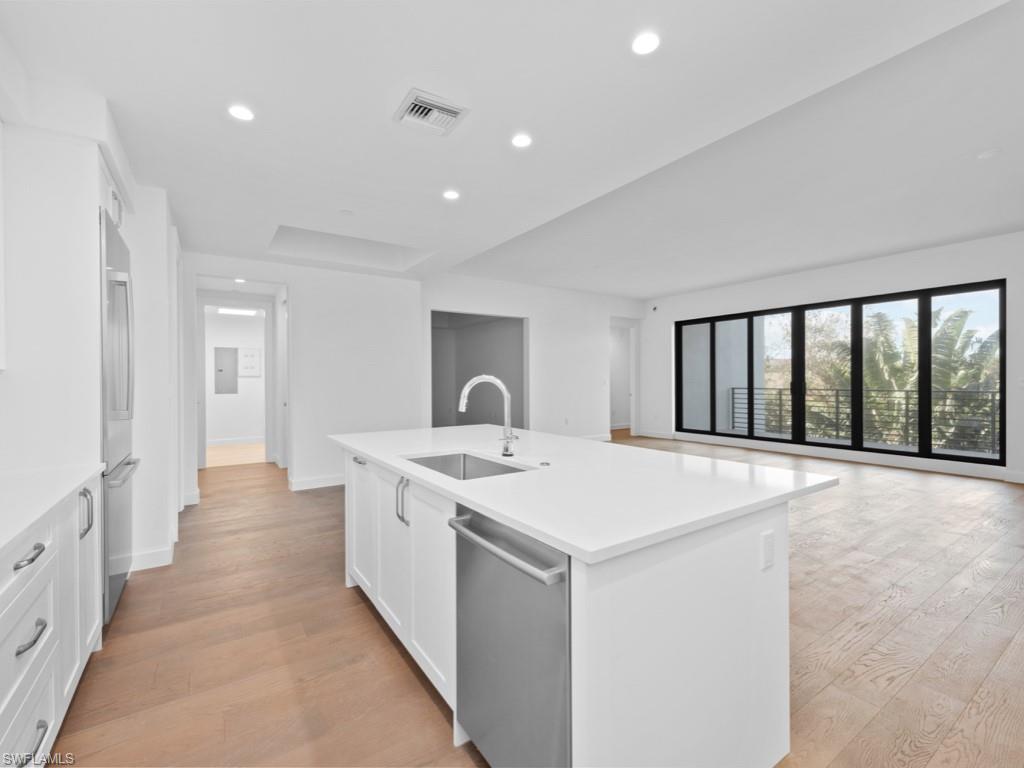1115 Central AVE Unit: 343