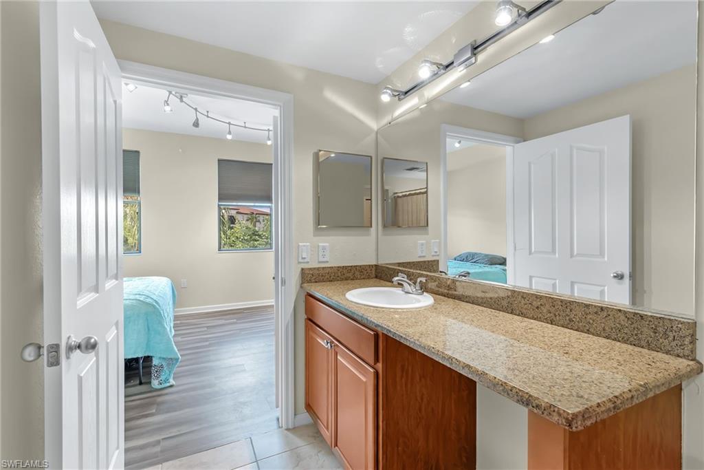 12970 Positano CIR Unit: 204