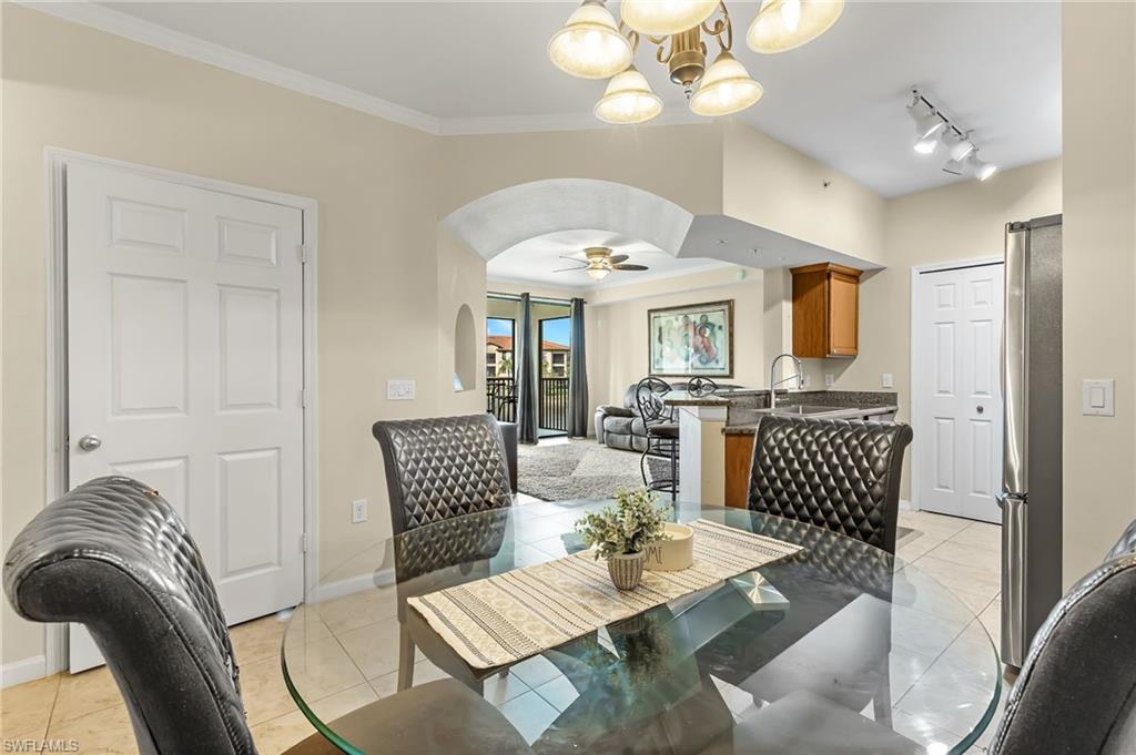 12970 Positano CIR Unit: 204