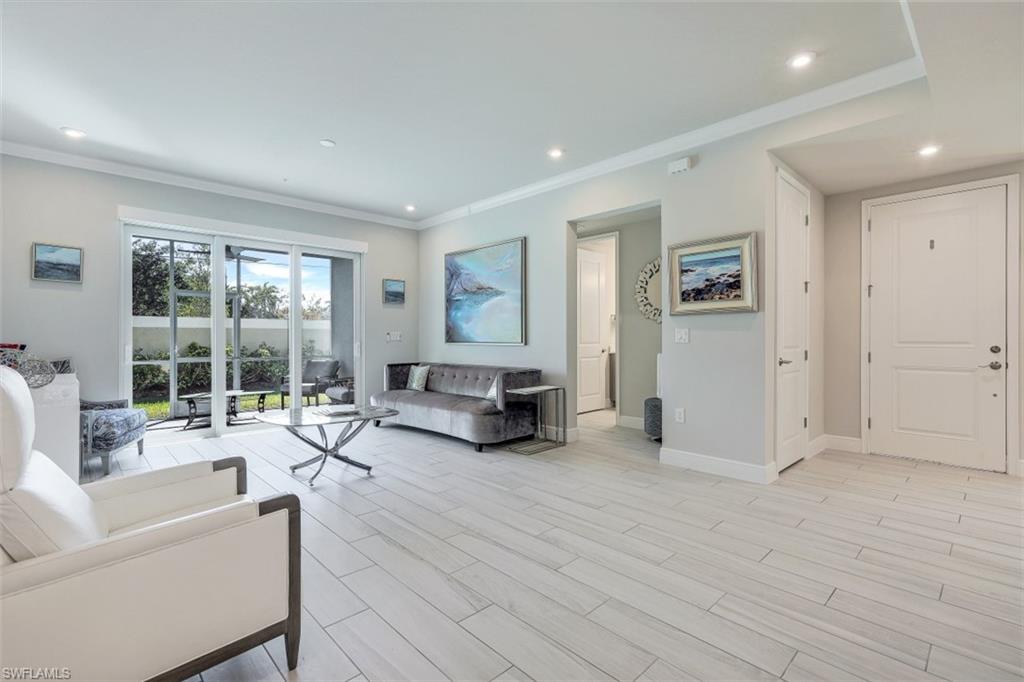 4688 Arboretum CIR Unit: 103