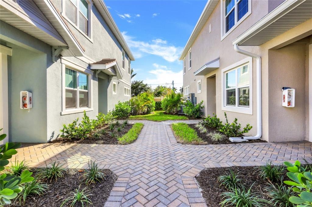 4688 Arboretum CIR Unit: 103