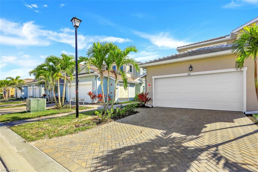 4688 Arboretum CIR Unit: 103