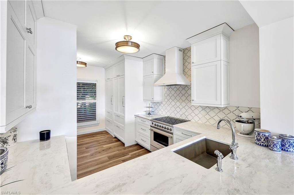 304 La Peninsula BLVD Unit: 304
