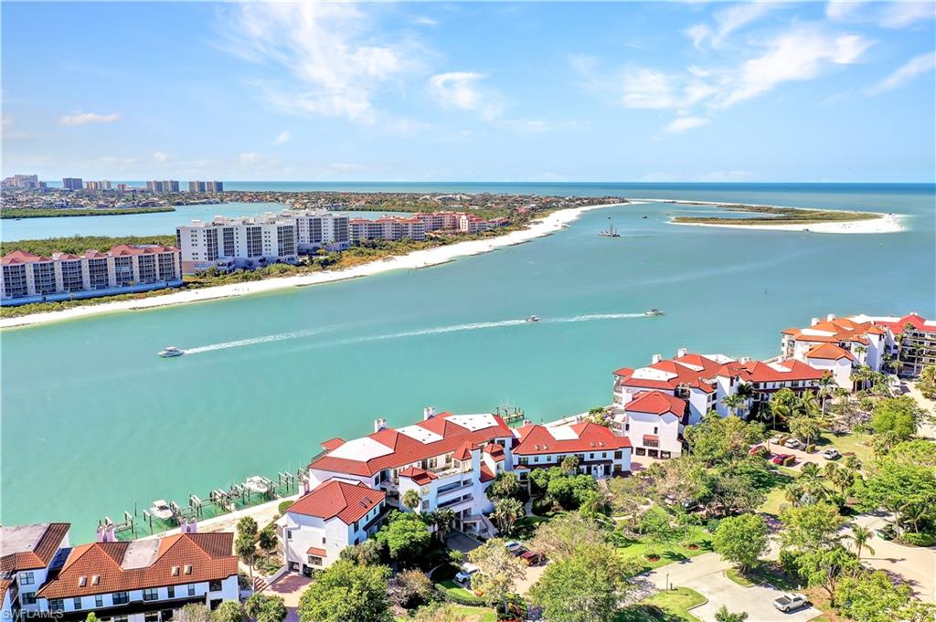 304 La Peninsula BLVD Unit: 304