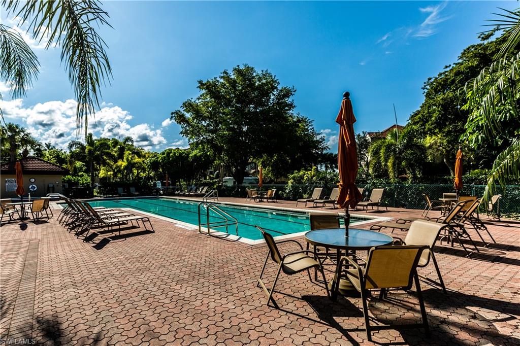 304 La Peninsula BLVD Unit: 304