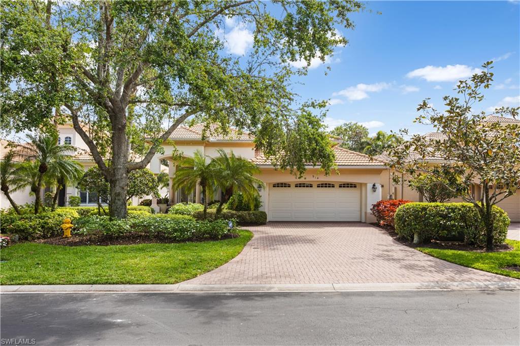 914 Villa Florenza DR