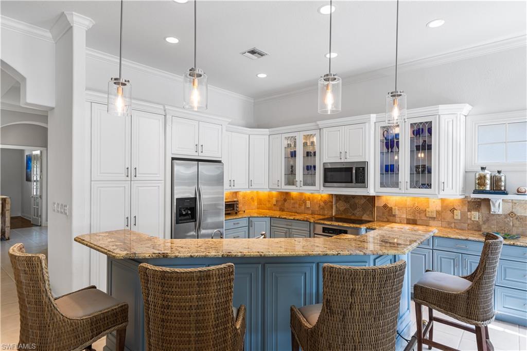 914 Villa Florenza DR
