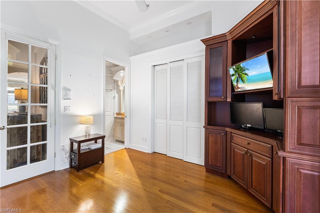 914 Villa Florenza DR