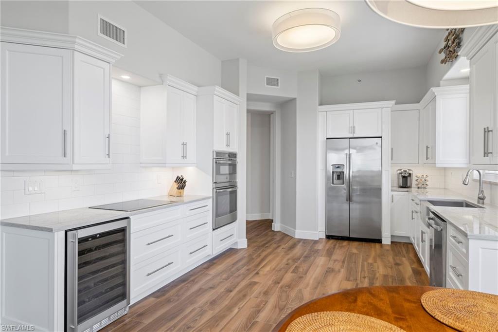 570 El Camino Real Unit: 2401