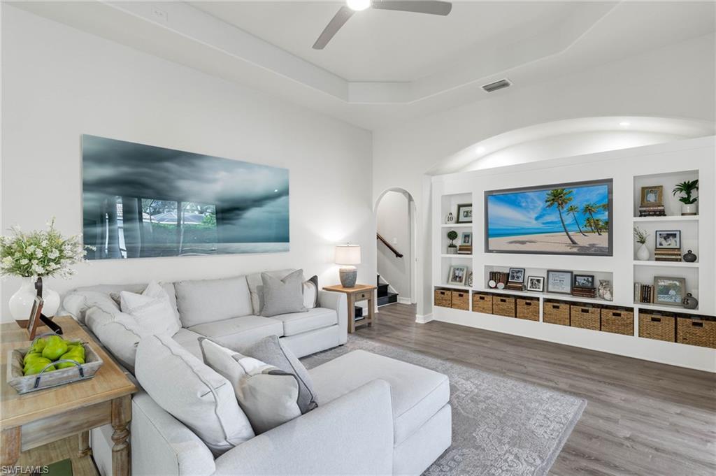 14695 Indigo Lakes CIR