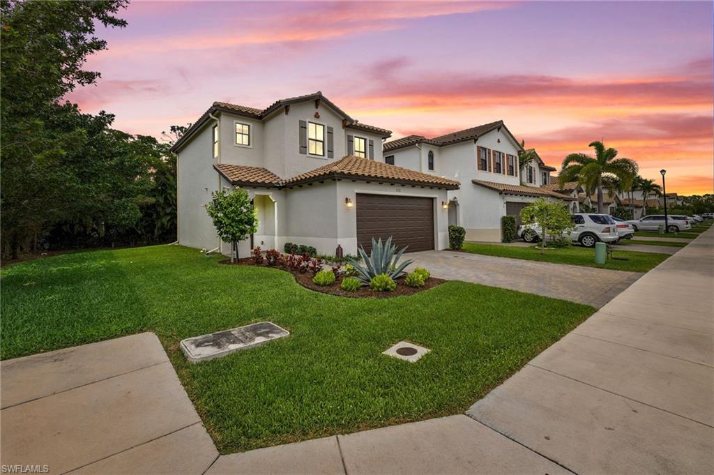 8721 Madrid CIR