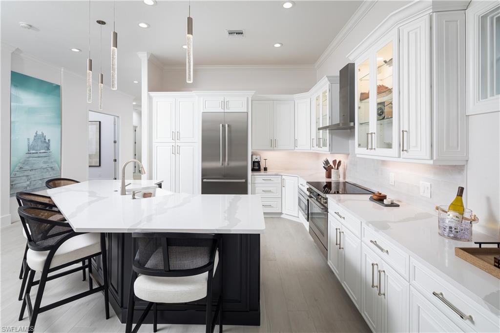 914 Villa Florenza DR