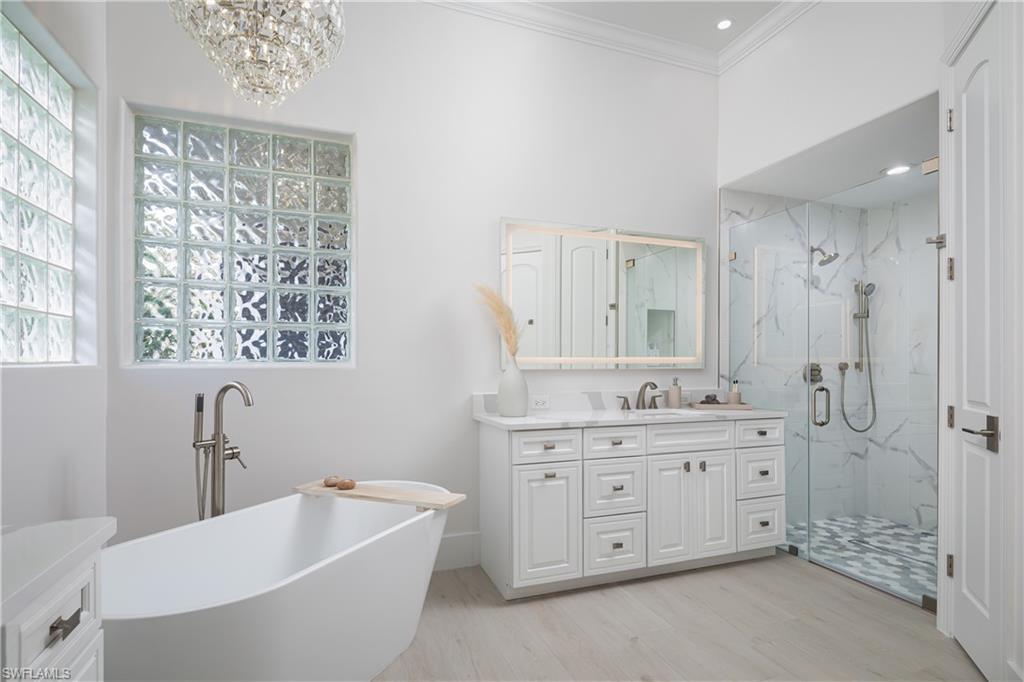 914 Villa Florenza DR