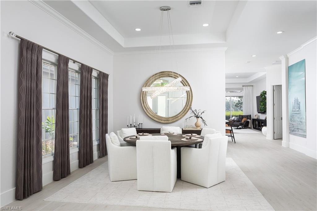 914 Villa Florenza DR