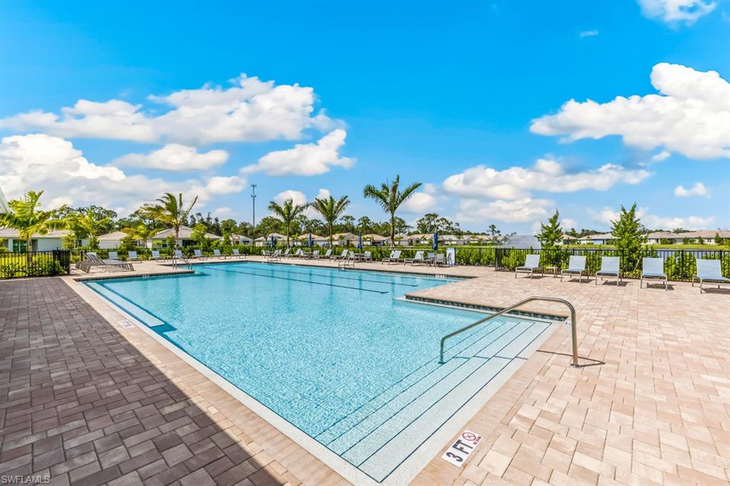 383 Grace Bay LN
