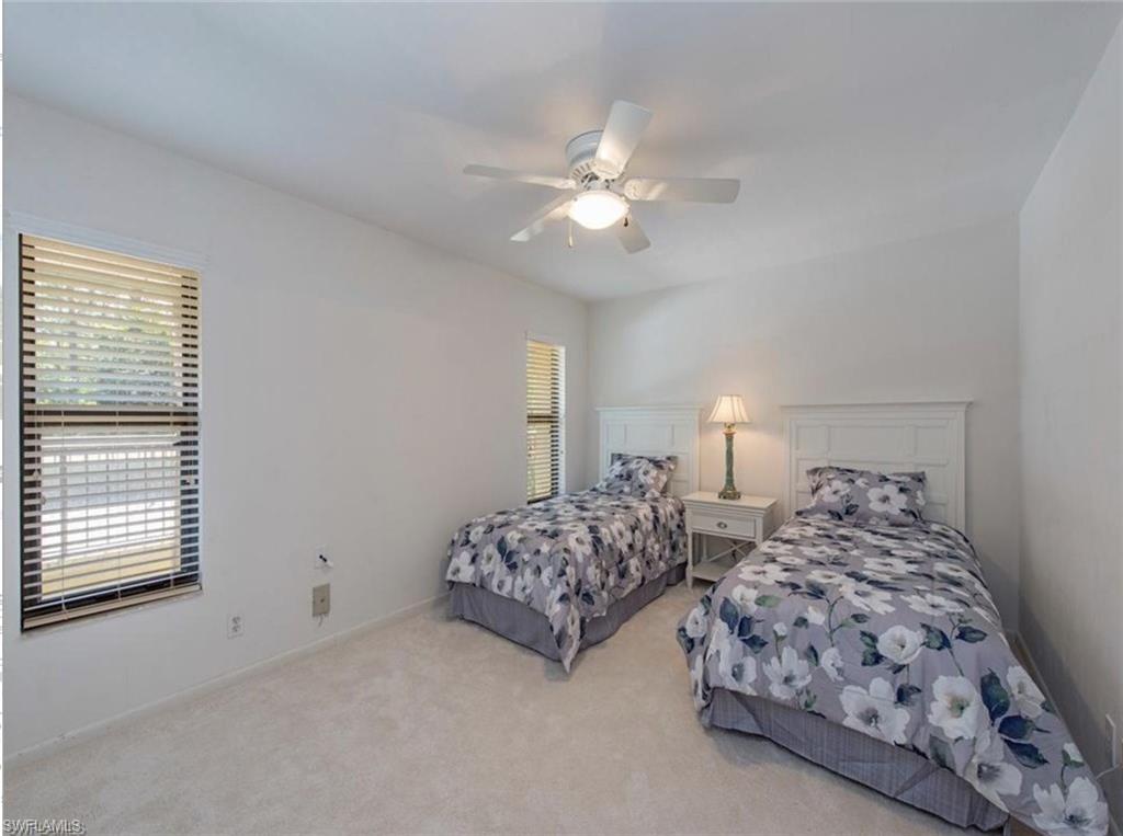 724 Wildwood LN