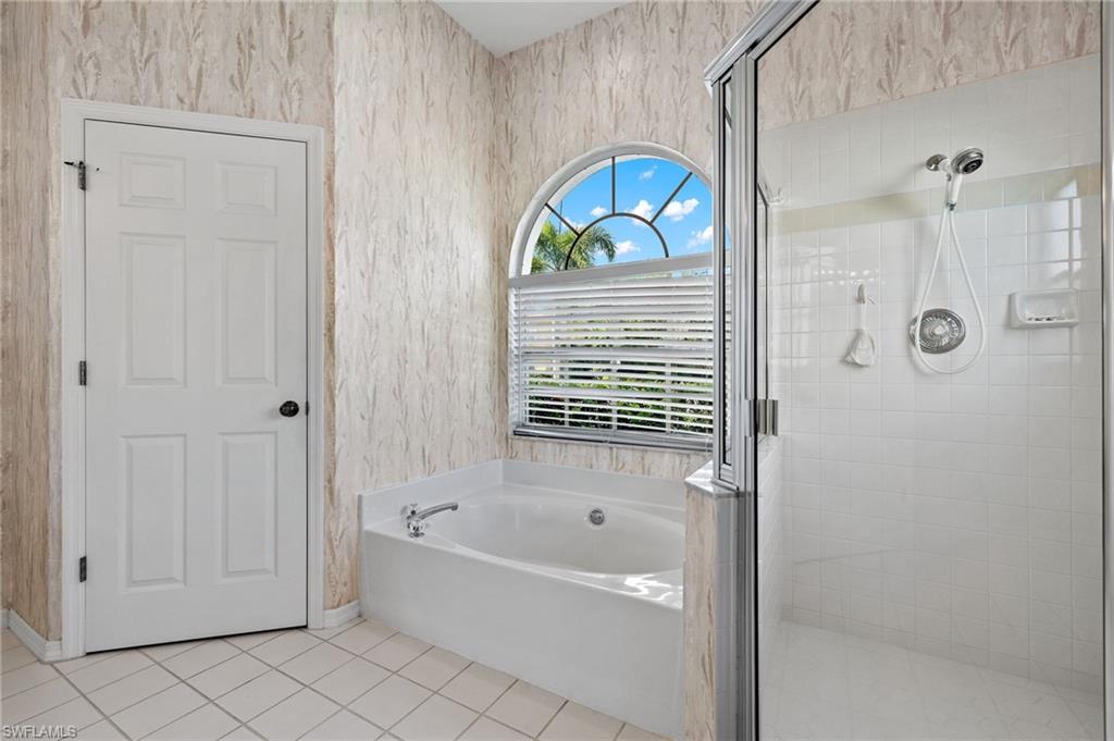15464 Briarcrest CIR