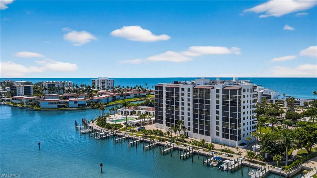 2400 Gulf Shore BLVD N # 4 Unit: PH-4
