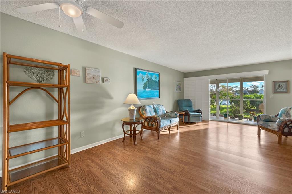 1710 Kings Lake BLVD # 104 Unit: 4-104