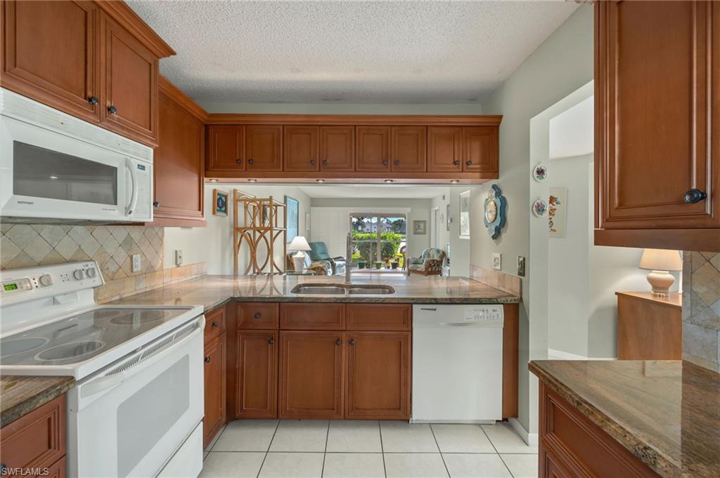 1710 Kings Lake BLVD # 104 Unit: 4-104