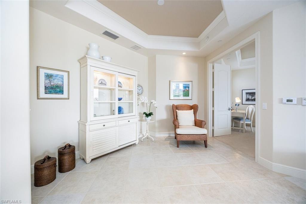 580 Avellino Isles CIR # 202