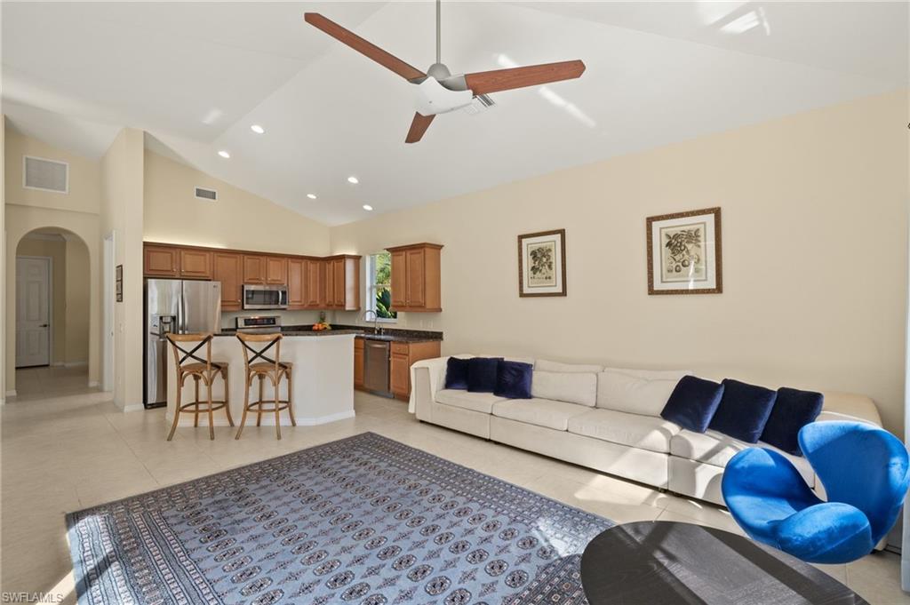 3020 14th AVE SE