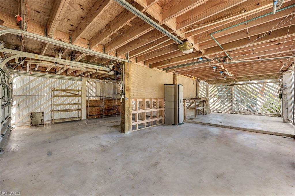 9780 Vanderbilt DR