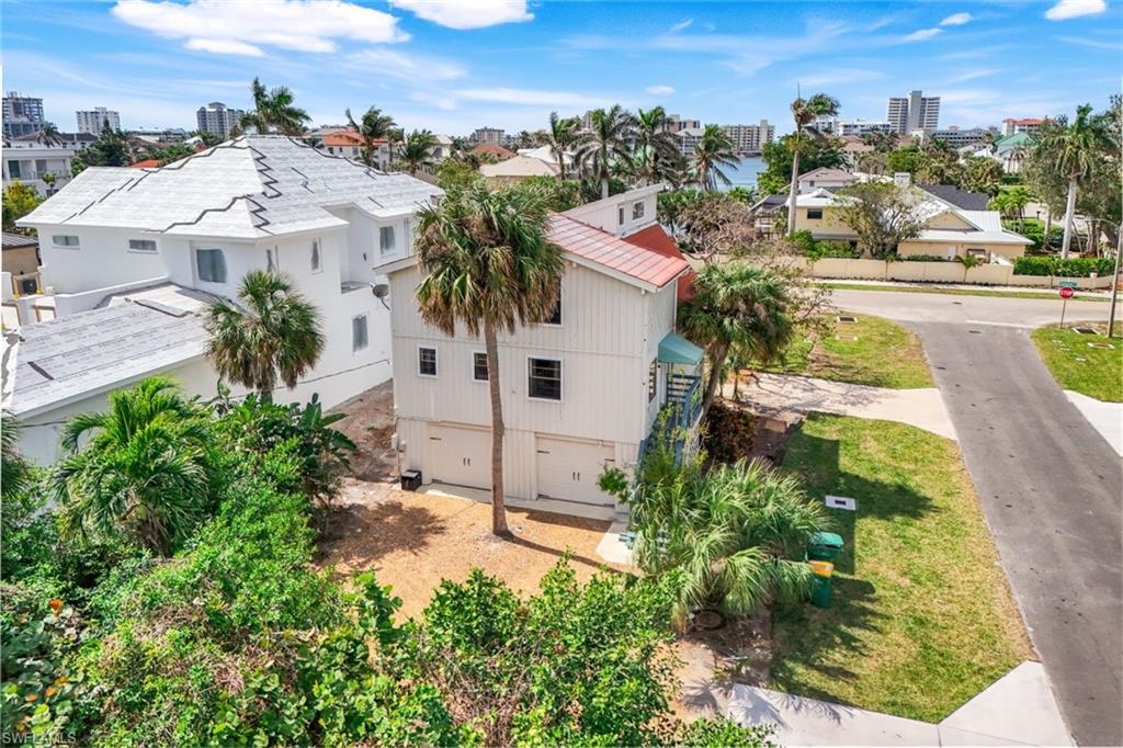 9780 Vanderbilt DR