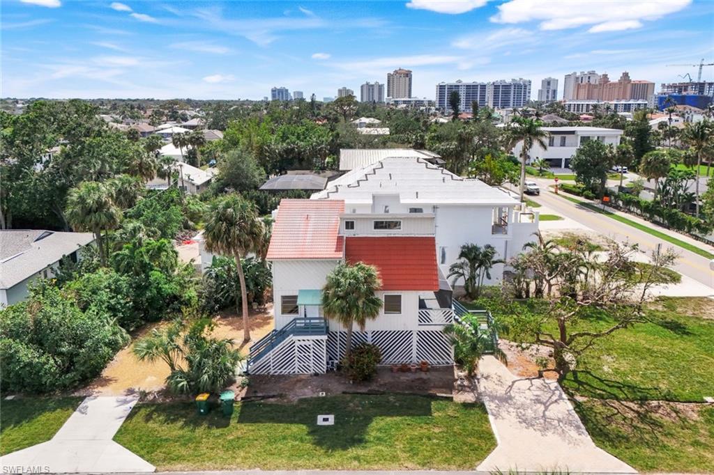 9780 Vanderbilt DR