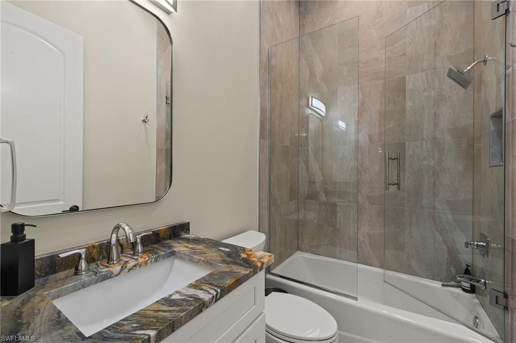 876 Villa Florenza DR