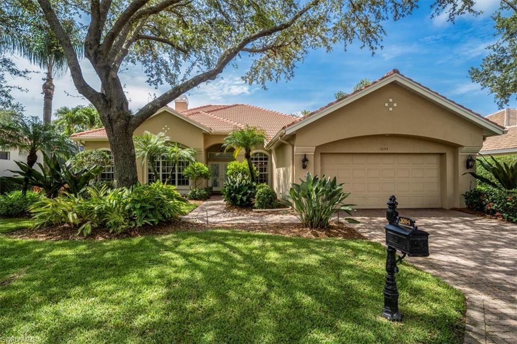 1094 Camelot CIR
