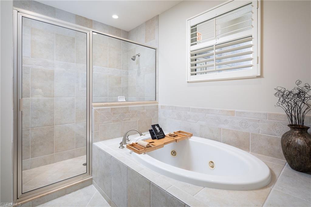 580 Avellino Isles CIR # 202