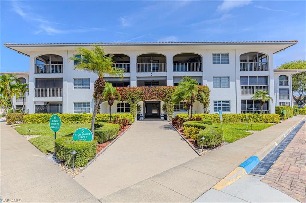 5 High Point CIR W 308