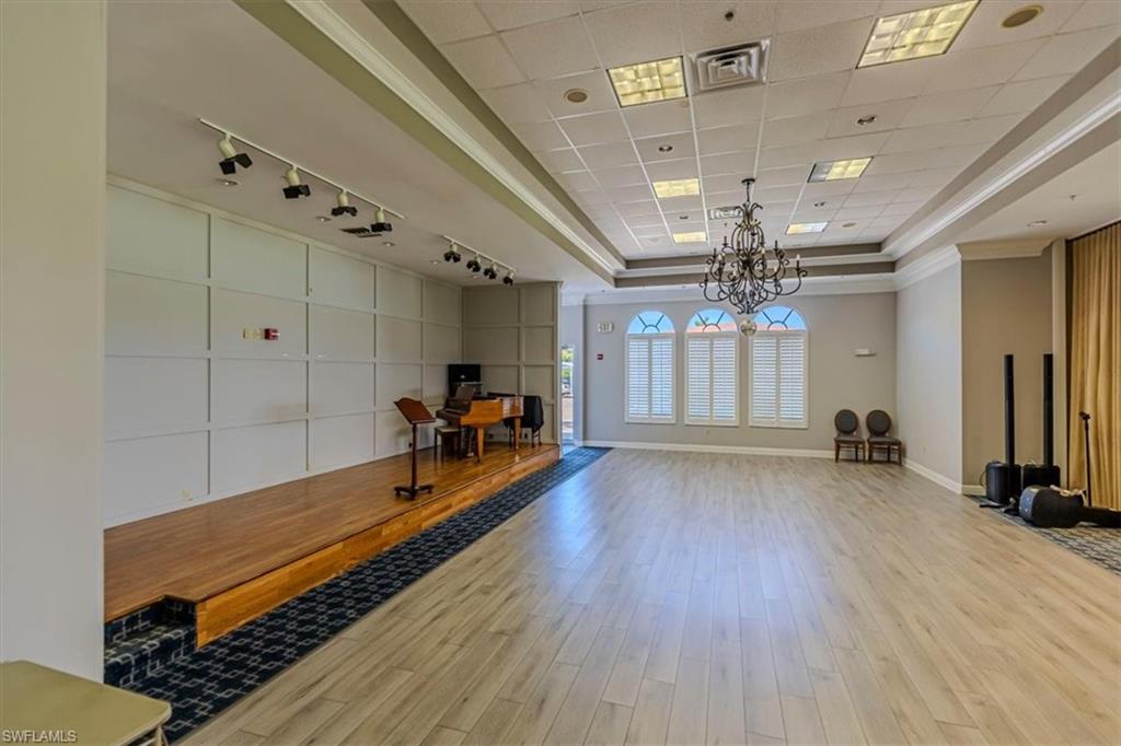 5 High Point CIR W 308