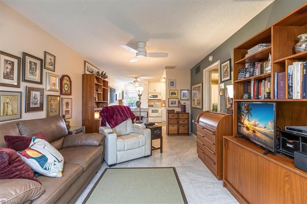 5 High Point CIR W 308