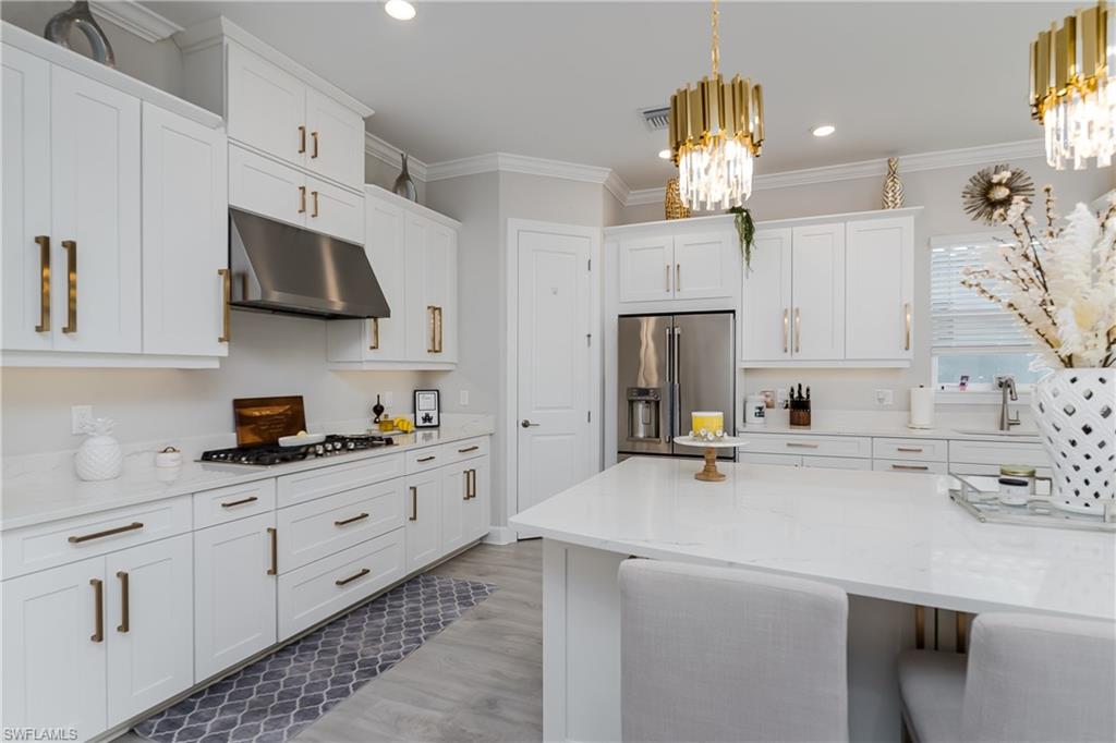 11935 Collegio DR