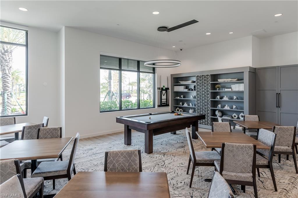 11935 Collegio DR