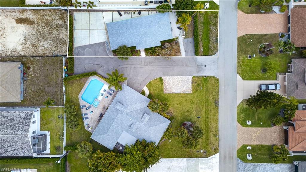 549 94th AVE N