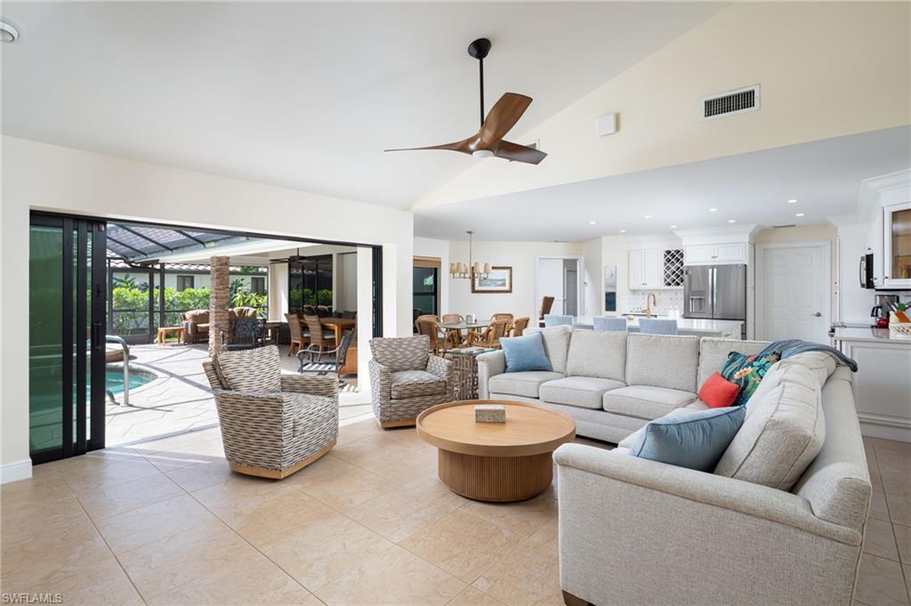 196 Monterey DR