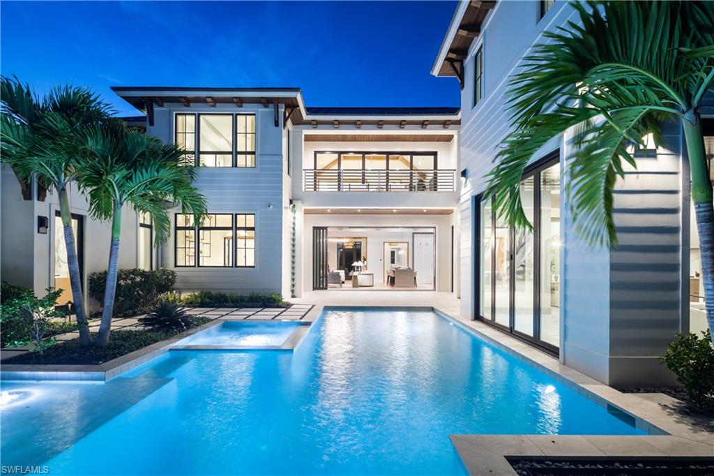 774 GOLF DR