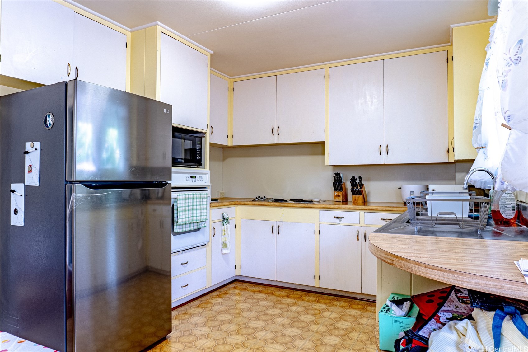 1164 Manulani Street