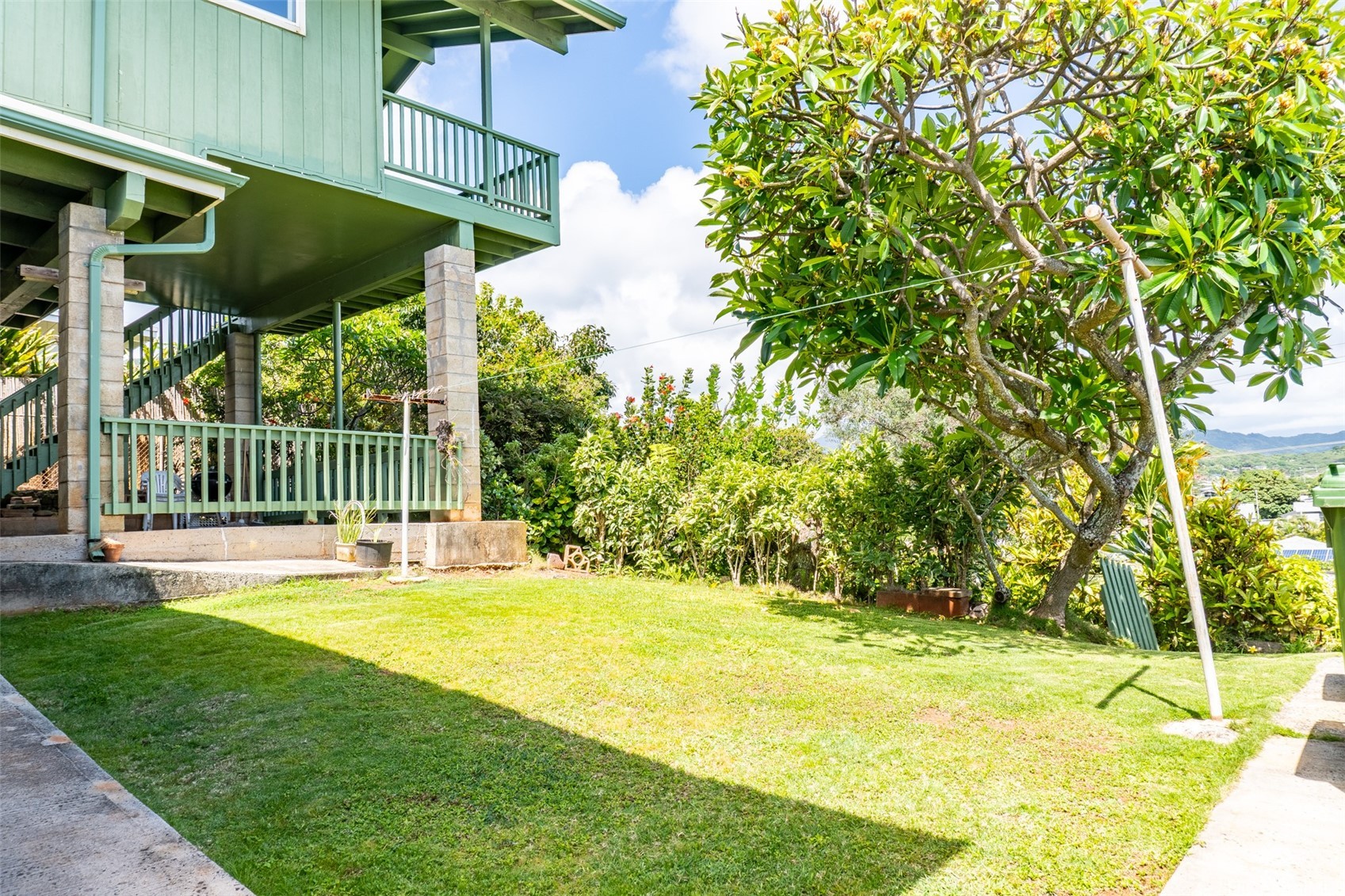 1164 Manulani Street