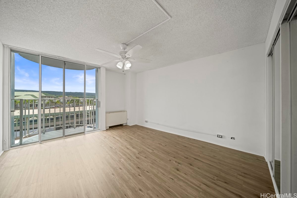 101 AUPUNI Street 521