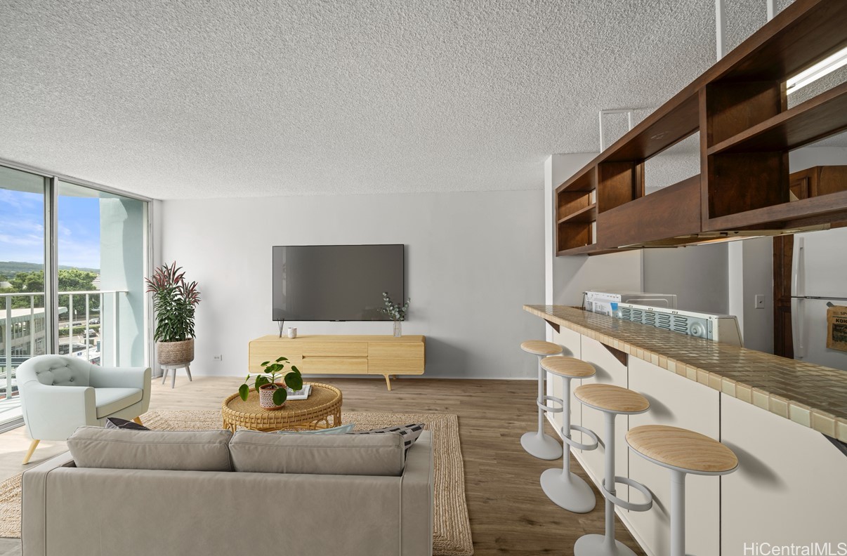 101 AUPUNI Street 521