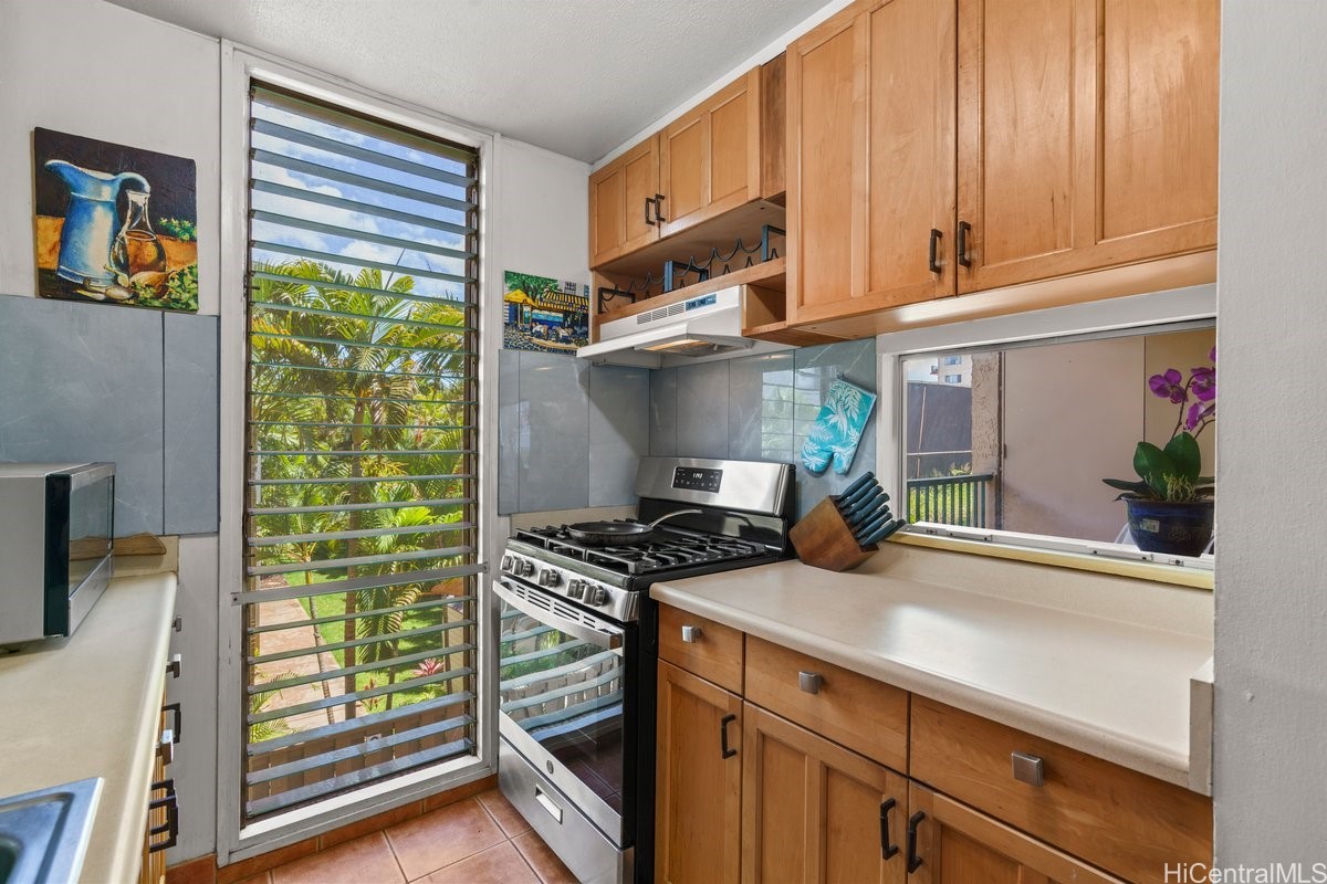 35 Walaka Street L211