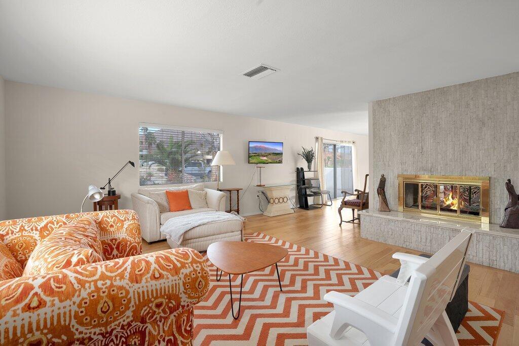 48320 Beverly Drive
