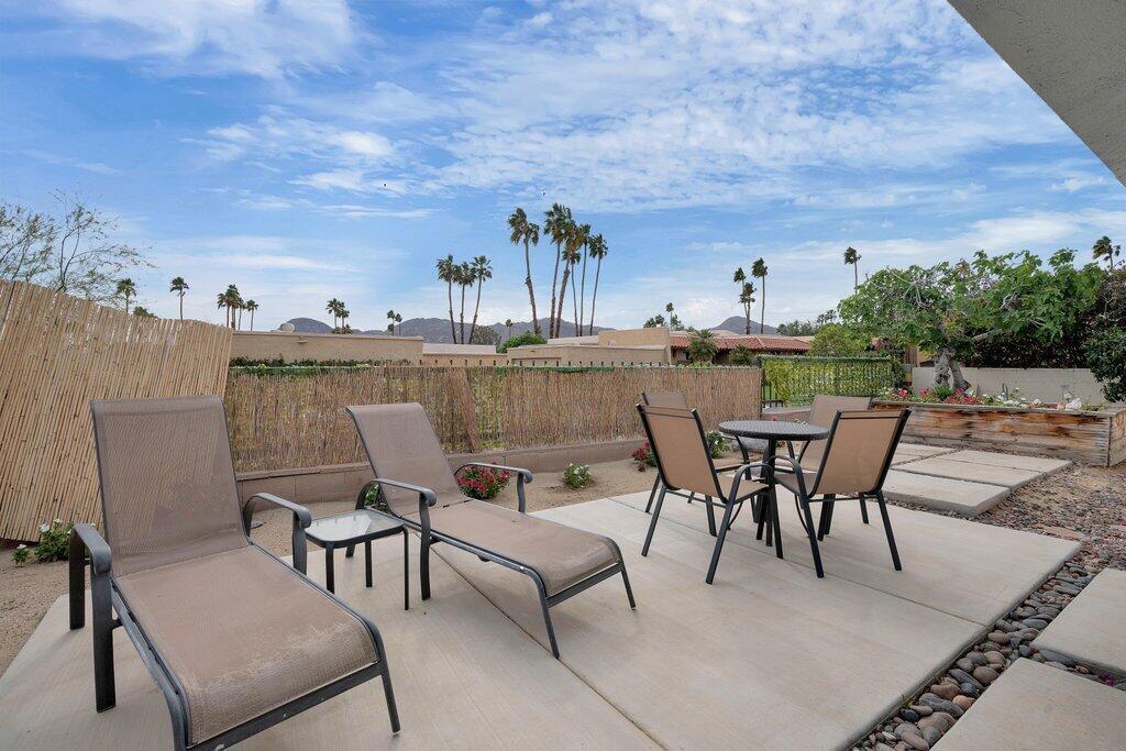 48320 Beverly Drive
