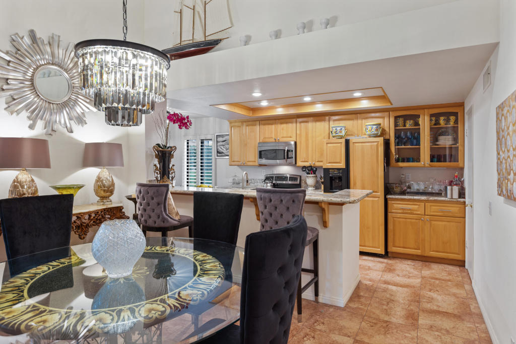 73335 Oriole Court